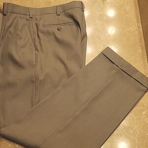 Beautiful John Henry Olive Front Pleated Men's Slacks, 32/32